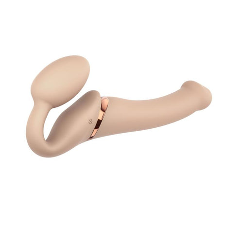 Strap On Me - Halterloser Vibrierender Strap-on Dildo - Größe M - Beige