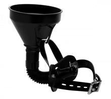 Lade das Bild in den Galerie-Viewer, Latrine Extreme Funnel Gag
