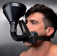 Lade das Bild in den Galerie-Viewer, Latrine Extreme Funnel Gag
