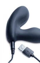 Lade das Bild in den Galerie-Viewer, P-Stroke Prostatastimulator mit streichelndem Schaft
