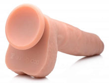 Lade das Bild in den Galerie-Viewer, Vibrierender und stoßender XL-Dildo mit Saugnapf und Hoden - Beige
