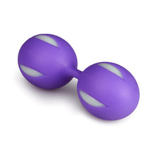 Lade das Bild in den Galerie-Viewer, Wiggle Duo Kegel Ball - lila/weiß
